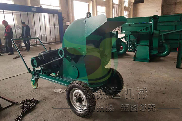 全自動木材粉碎機(jī)