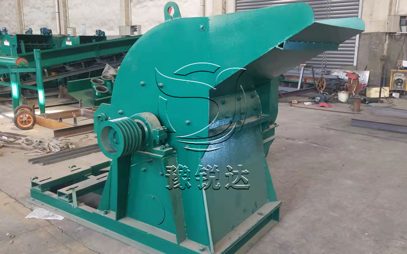 樹(shù)皮粉碎機(jī)